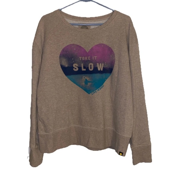 Life is Good Take It Slow Kayak Heart Graphic Sweatshirt Soft Tan Heathered - Picture 1 of 6